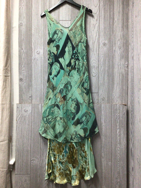 Uru Silk Dress Size One Size